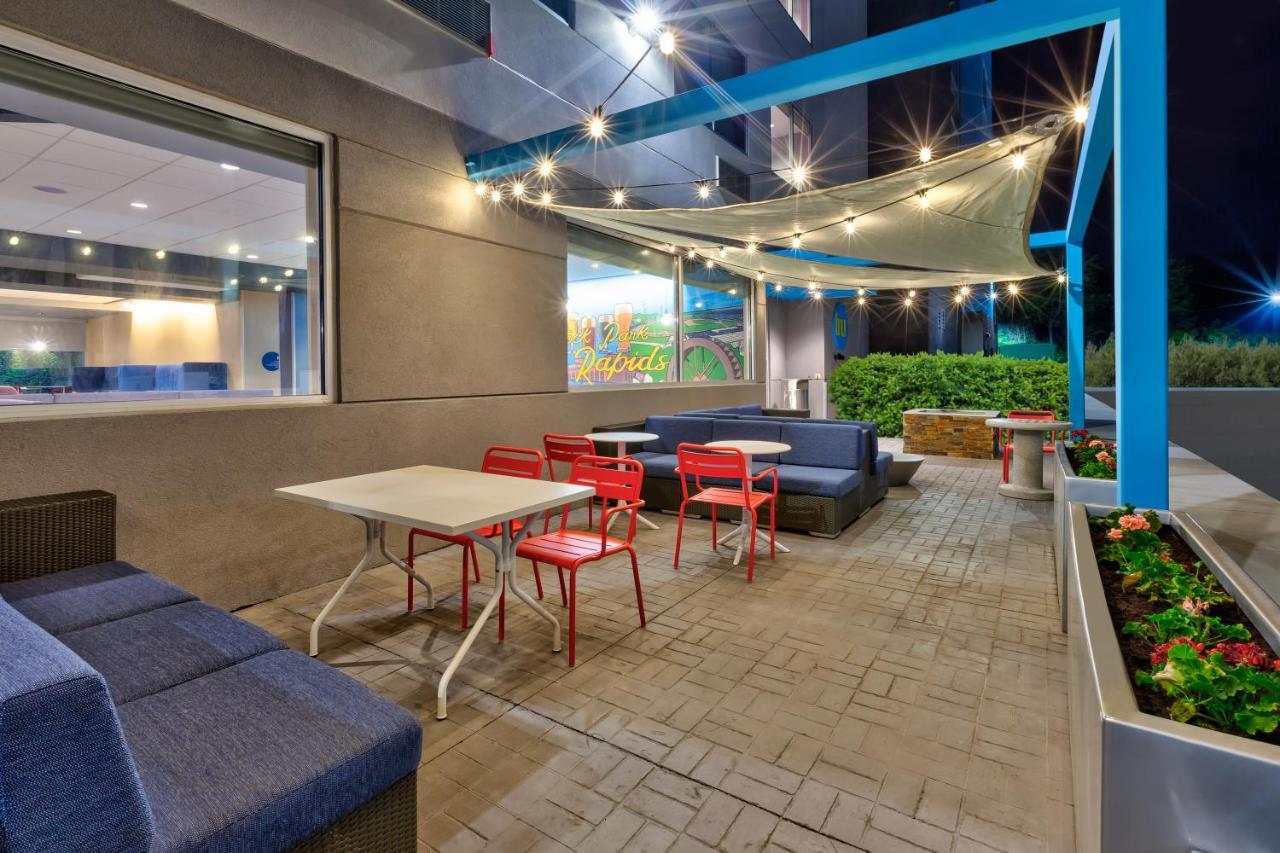 Tru By Hilton Comstock Park Grand Rapids, Mi Exterior foto